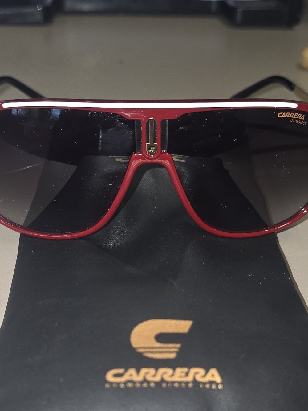 Carrera 1007/S Aviator Sunglasses Red Frame Gray Gradient Lens UV 140mm
